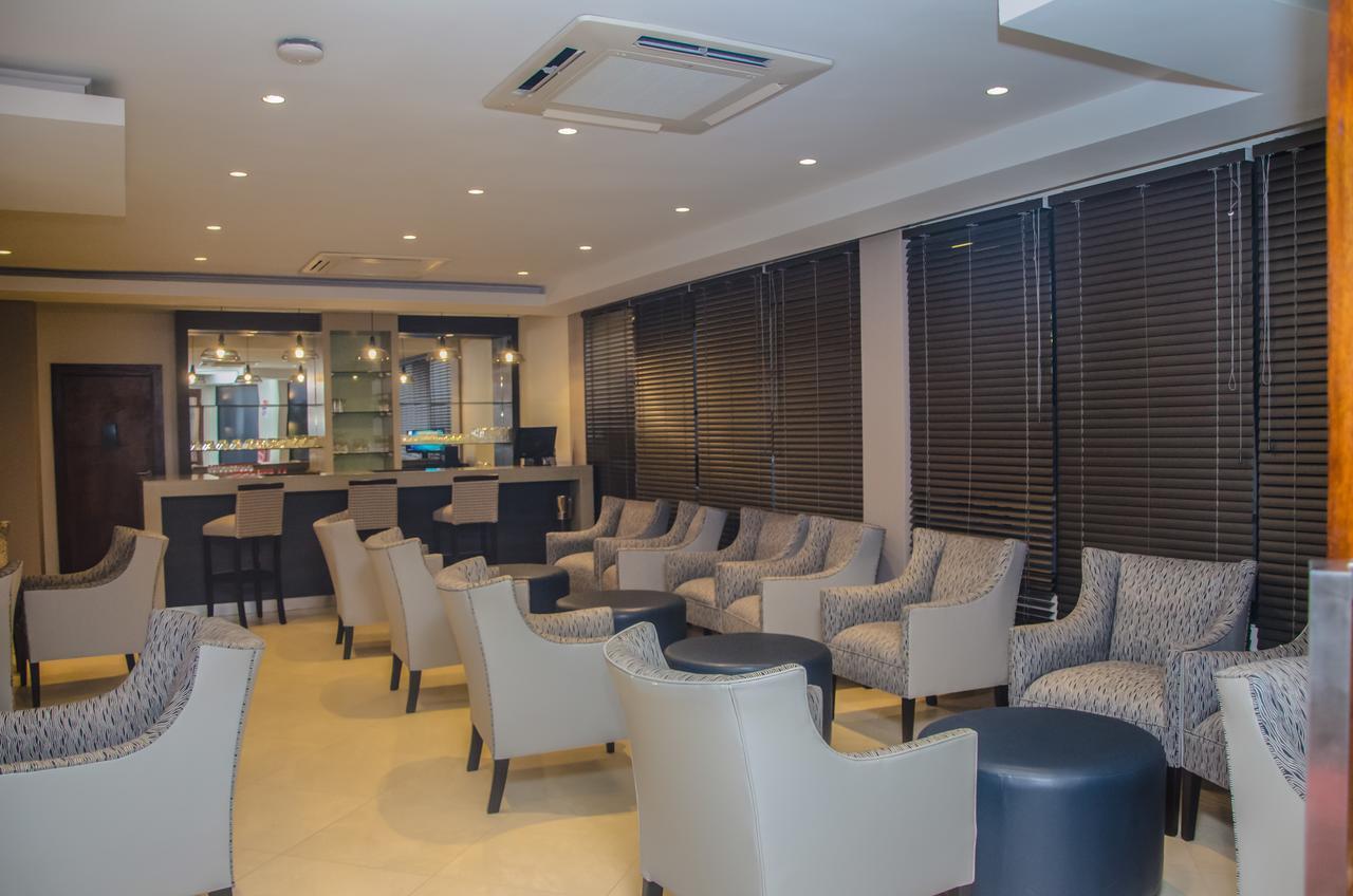 Hotel Selton Киншаса Экстерьер фото